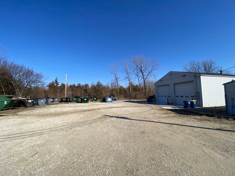 More Photos Of 1730 Daniel Boone Industrial Pky, Truesdale Warehouse For Sale