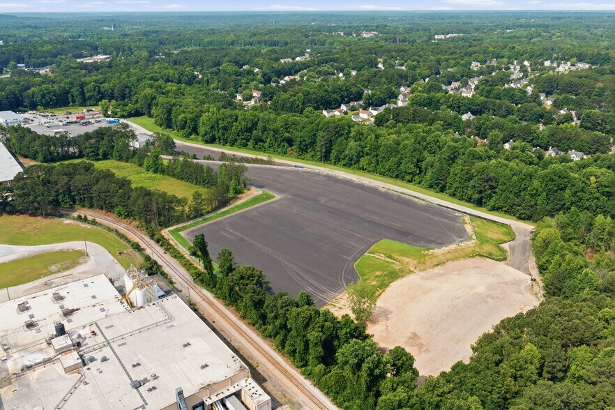 More Photos Of 6520-6525 Marbut Road, Lithonia Truck Terminal For Lease