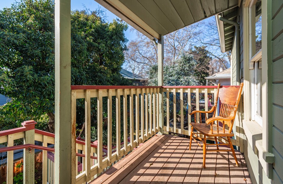 More Photos Of 1808 P St, Sacramento Apartments For Sale