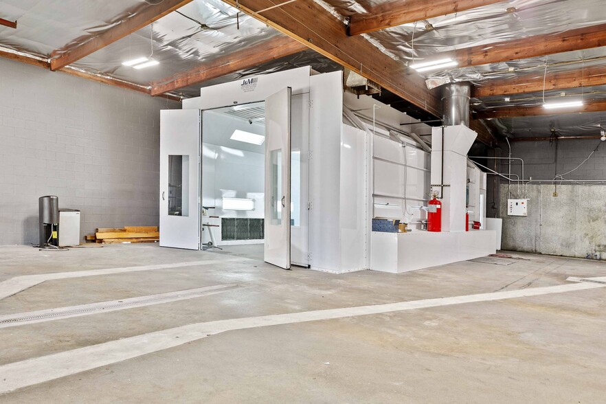 More Photos Of 7400 San Fernando Rd, Sun Valley Warehouse For Sale