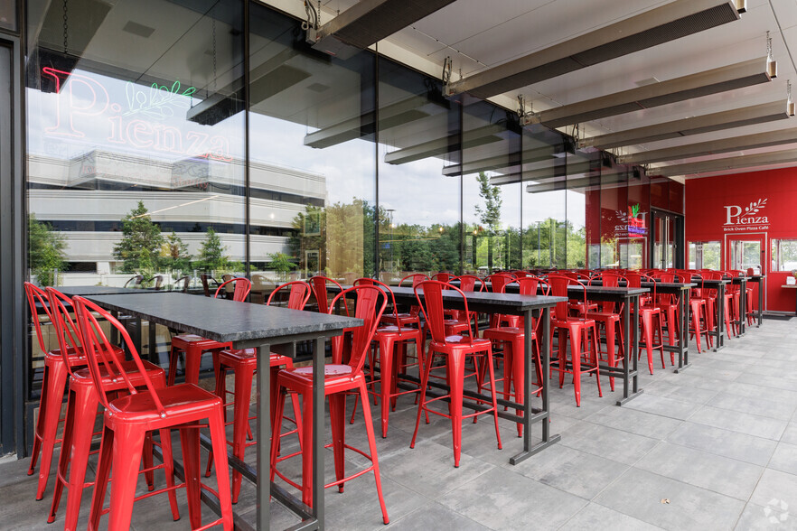 More Photos Of 1441 South Ave, Staten Island Office For Lease