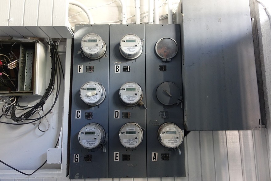 More Photos Of 23 Boardman Pl, San Francisco Storefront Retail Residential For Lease