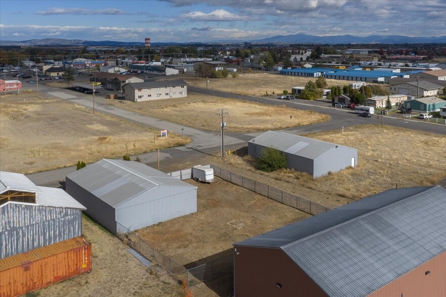 More Photos Of 12825 W 17th Ave, Airway Heights Warehouse For Sale
