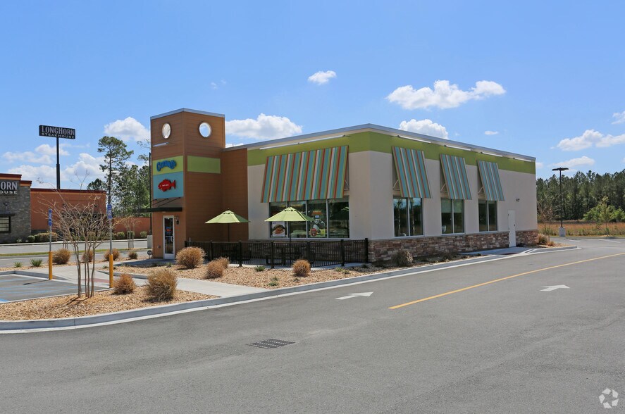 Primary Photo Of 111 Crown Pointe Pky, Kingsland Fast Food For Lease