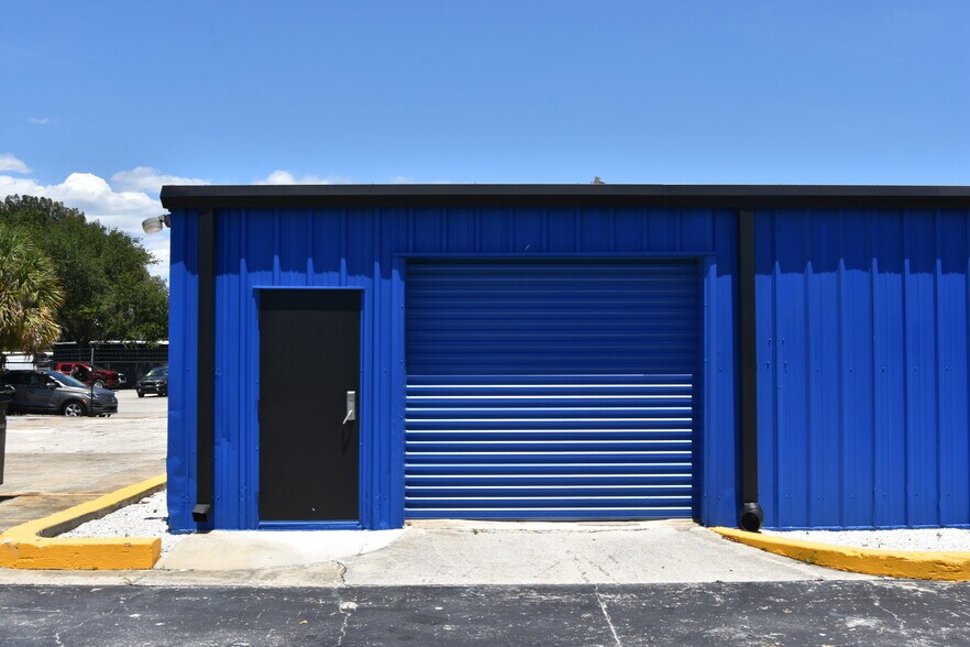 More Photos Of 2064 Range Rd, Clearwater Warehouse For Lease