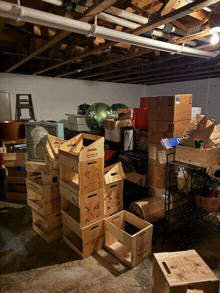 More Photos Of 400 Highway 7, Excelsior Freestanding For Sale