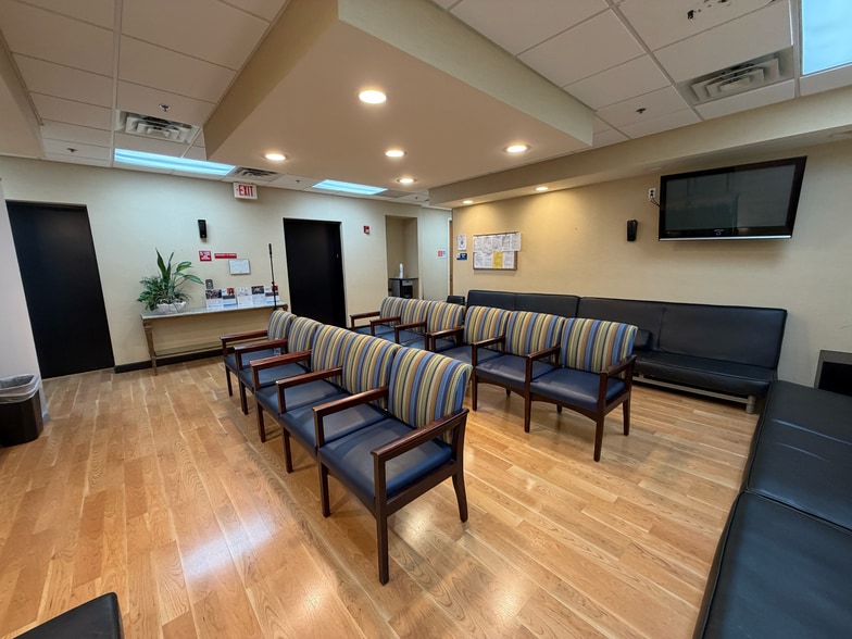 More Photos Of 6141 Sunset Dr, South Miami Medical For Sale