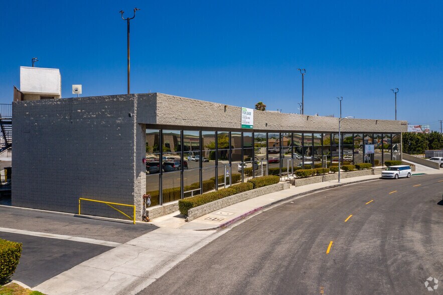 Primary Photo Of 22932 Lockness Ave, Torrance Warehouse For Lease