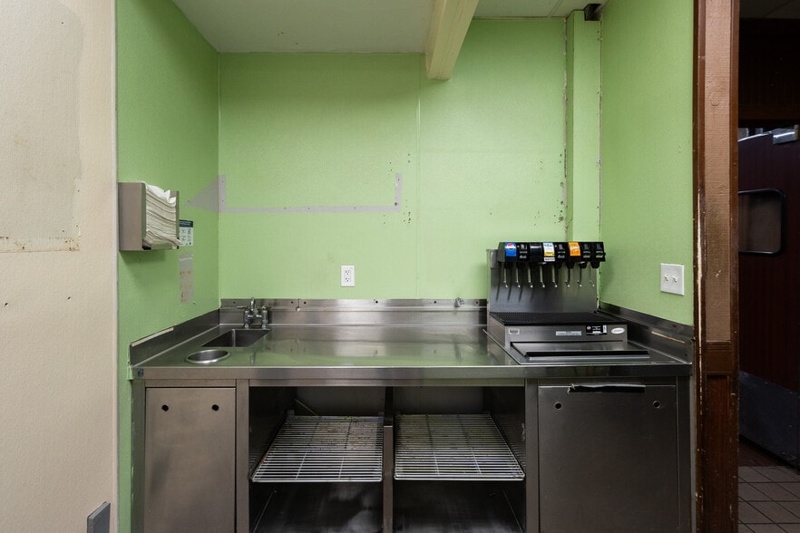 More Photos Of 3162 S Atlantic Ave, Daytona Beach Shores Restaurant For Lease