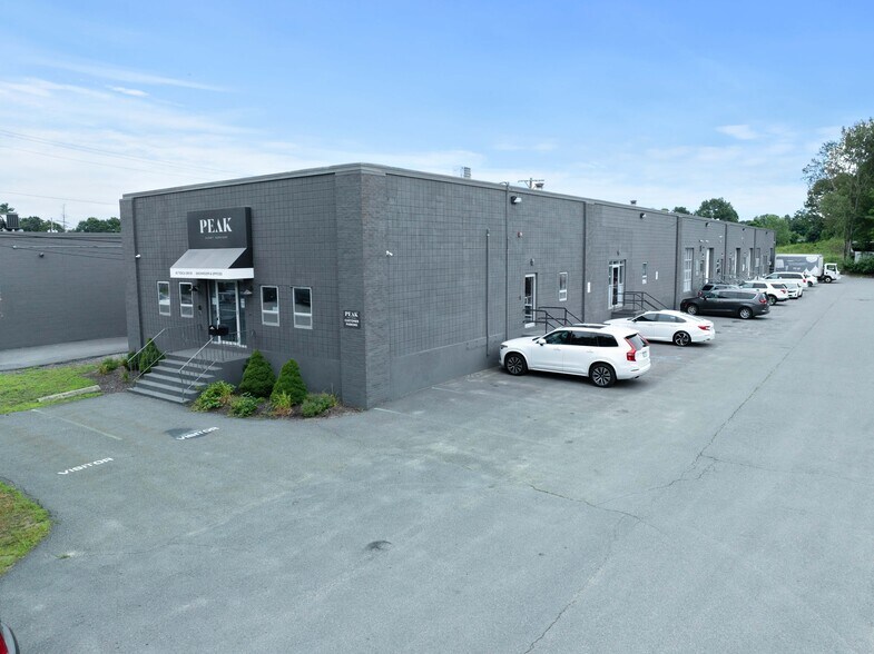 More Photos Of 45 Tosca Dr, Stoughton Warehouse For Lease