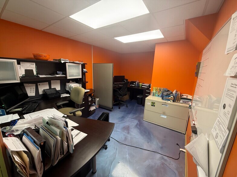 More Photos Of 3996 Mt Royal Blvd, Allison Park Medical For Sale