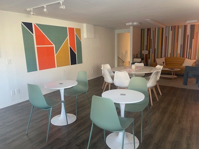 More Photos Of 514 5th Ave S, Edmonds Storefront Retail Office For Lease