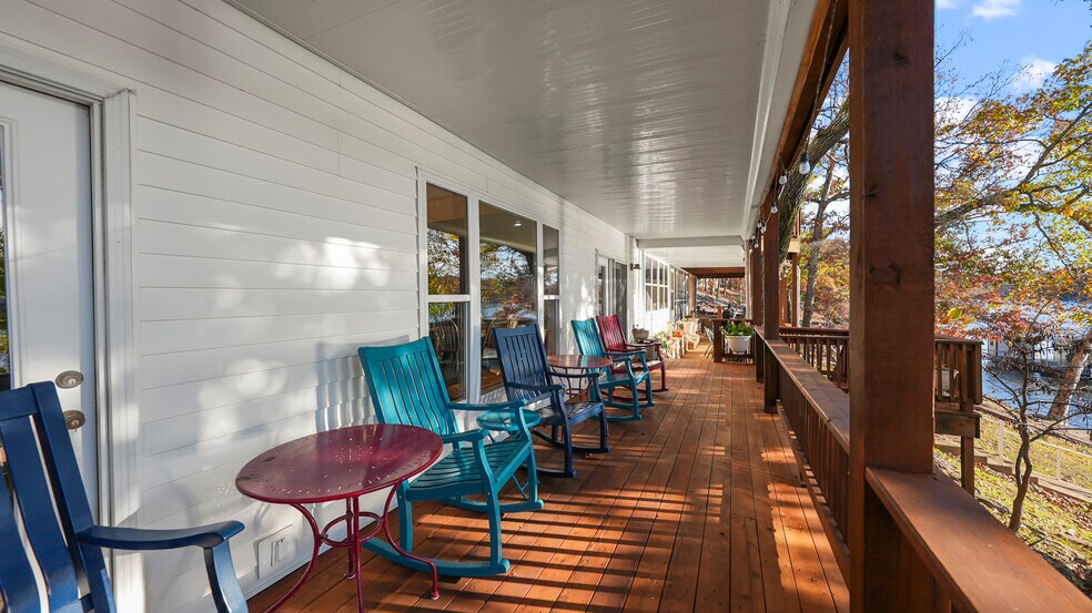 More Photos Of 1117 Dogwood Rd, Lake Ozark Multifamily For Sale