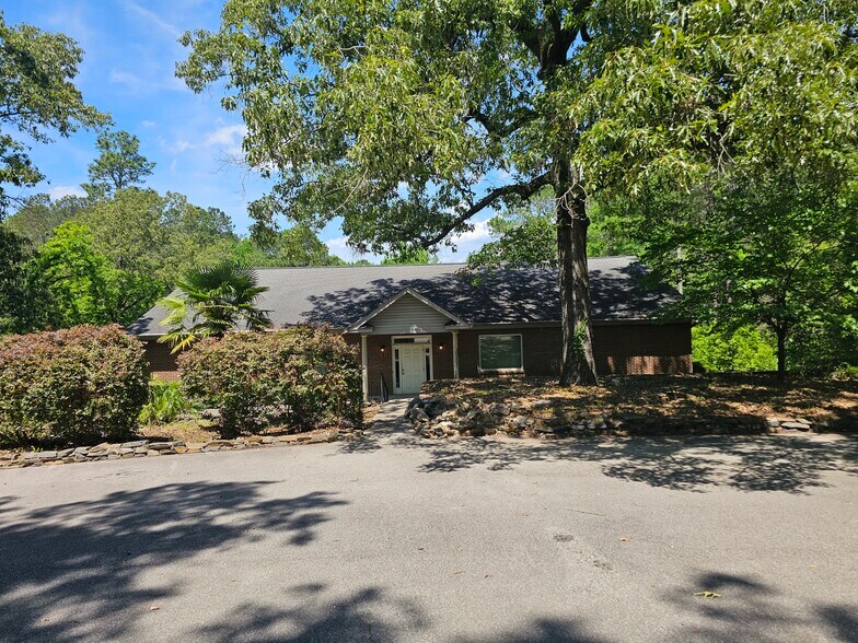 More Photos Of 301 Ramblin Rd, West Columbia Office For Sale