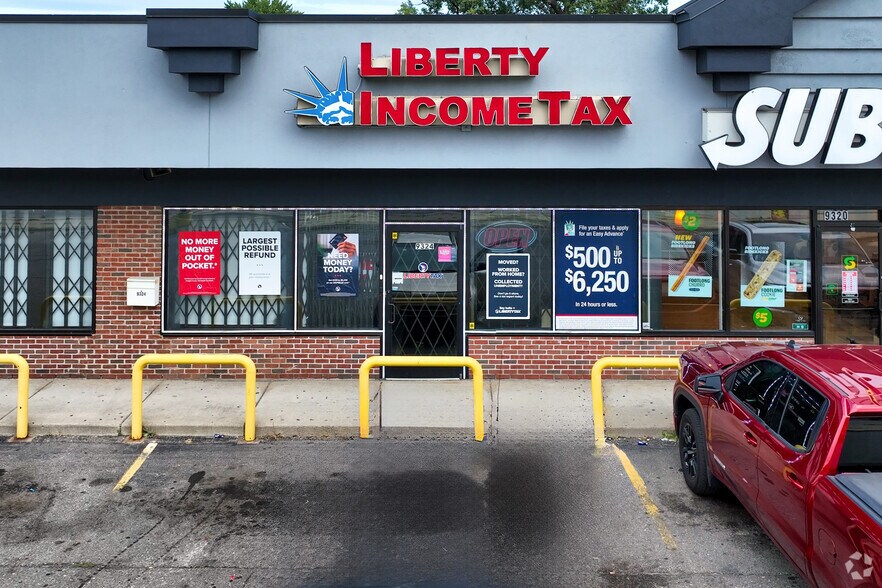 More Photos Of 9300-9350 Woodward Ave, Detroit Storefront For Lease