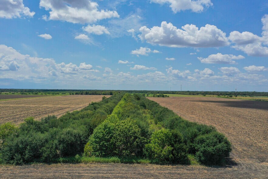 More Photos Of 1210 Darst Road, Beasley Land For Sale