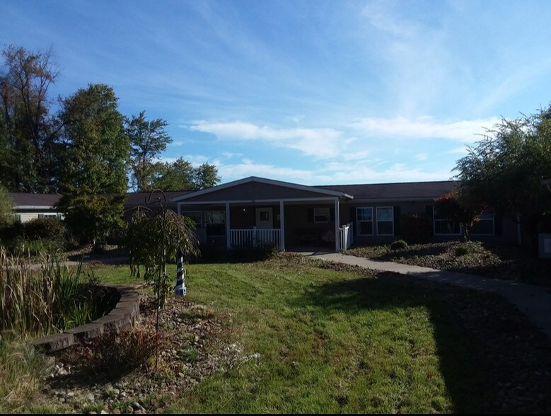 More Photos Of 599 Norwood Dr, Wampum Skilled Nursing Facility For Sale