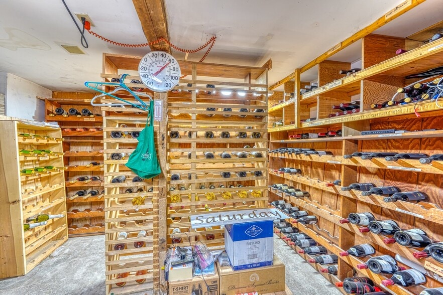 More Photos Of 512 Royal Gorge Blvd, Canon City Restaurant For Sale