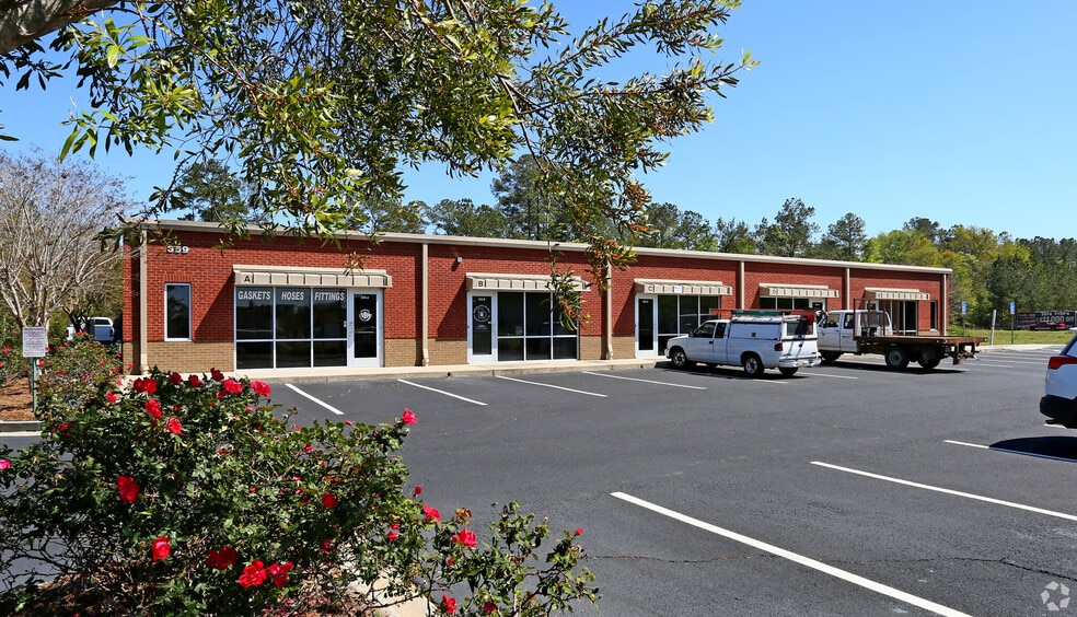 Primary Photo Of 359 Enterprise Dr, Valdosta Light Distribution For Lease