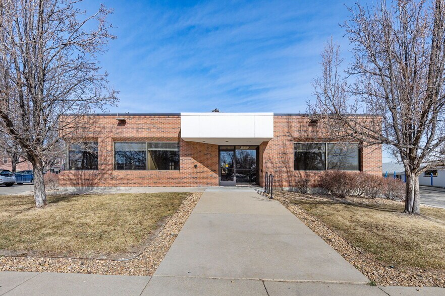 More Photos Of 200 N Public Rd, Lafayette Bank For Sale