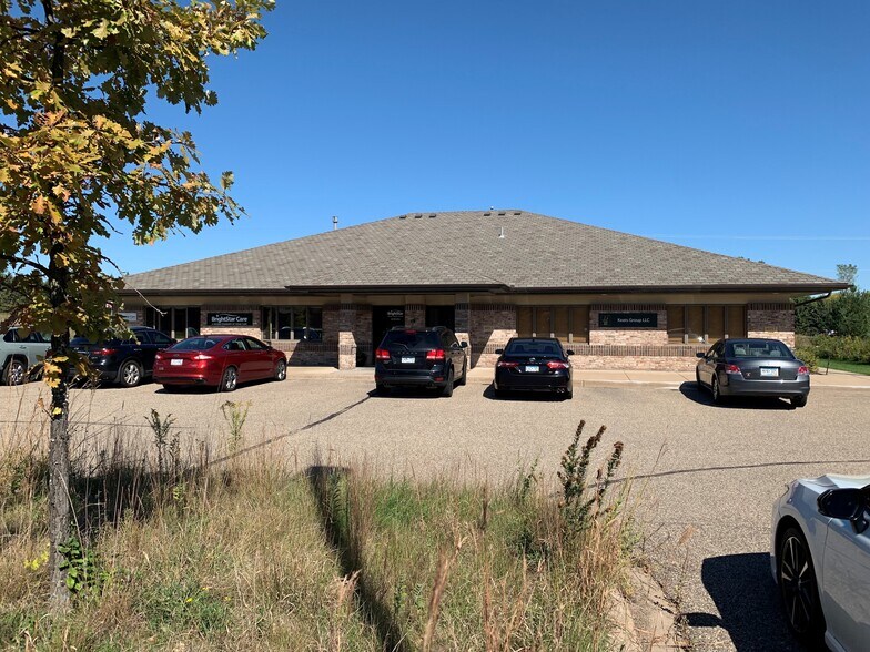 More Photos Of 8951-8957 33rd St N, Lake Elmo Office For Sale
