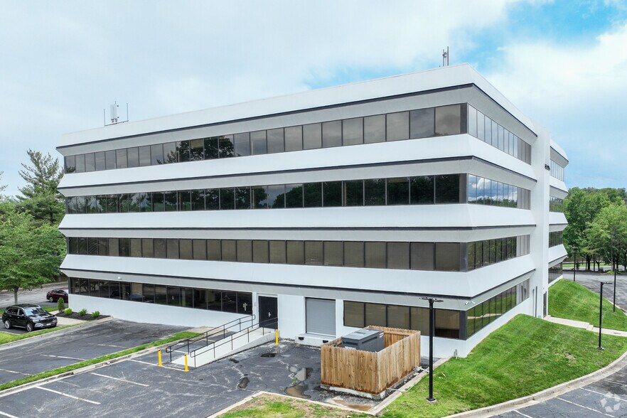 More Photos Of 200 Professional Dr, Gaithersburg Medical For Sale