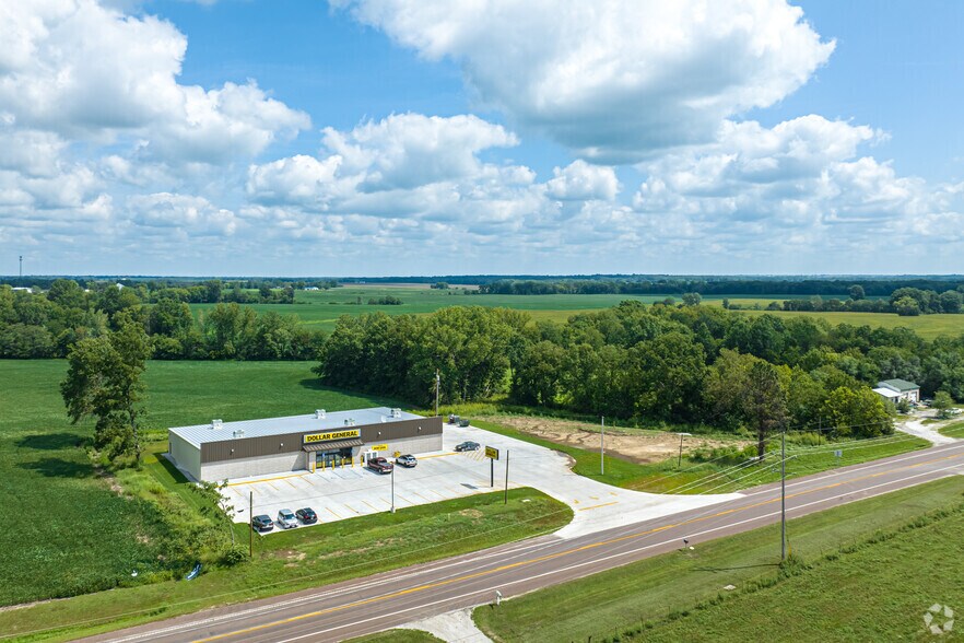 More Photos Of 28944 Highway 24, Keytesville Convenience Store For Sale
