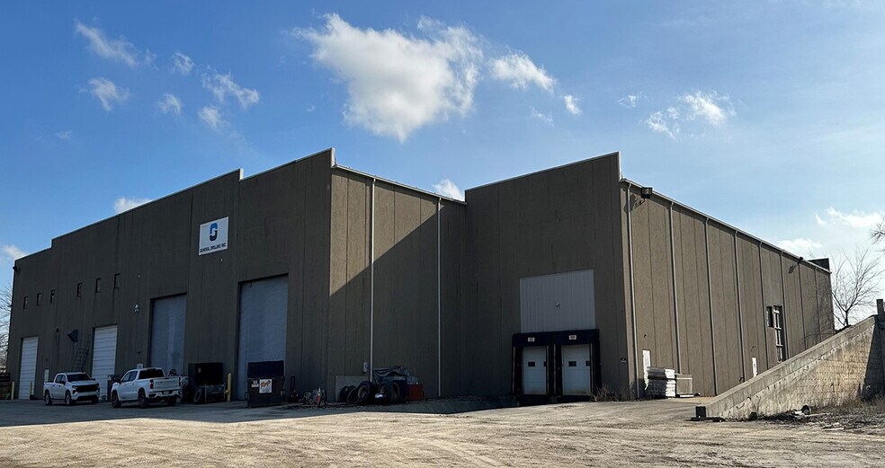 More Photos Of 16565 River Rd, Noblesville Distribution For Lease