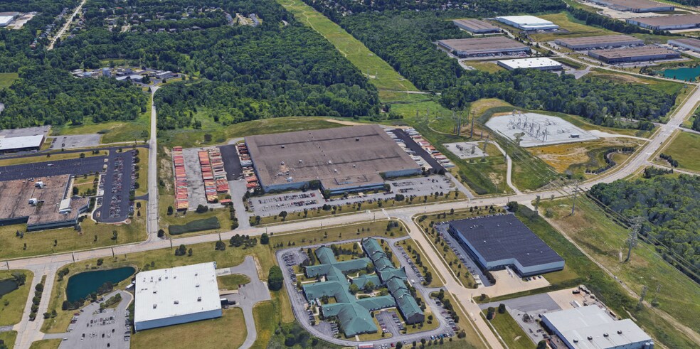 More Photos Of 7005 Cochran Rd, Glenwillow Warehouse For Sale