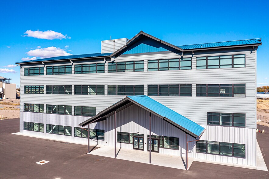 More Photos Of 1800 River Park Way, Pocatello Flex For Sale