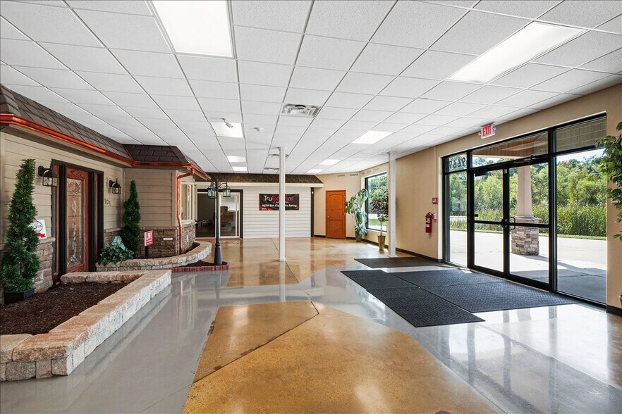 More Photos Of 9669 State Route 161, Fairview Heights Warehouse For Sale