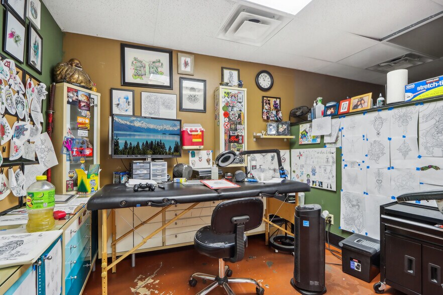 More Photos Of 443 W Main St, Mesa Storefront Retail Office For Sale