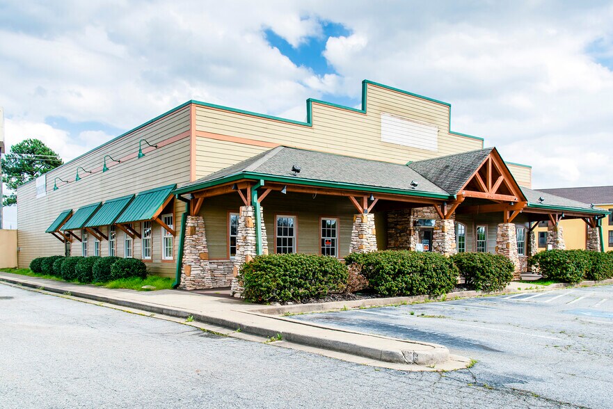 More Photos Of 6750 Pottery Rd, Spartanburg Restaurant For Sale