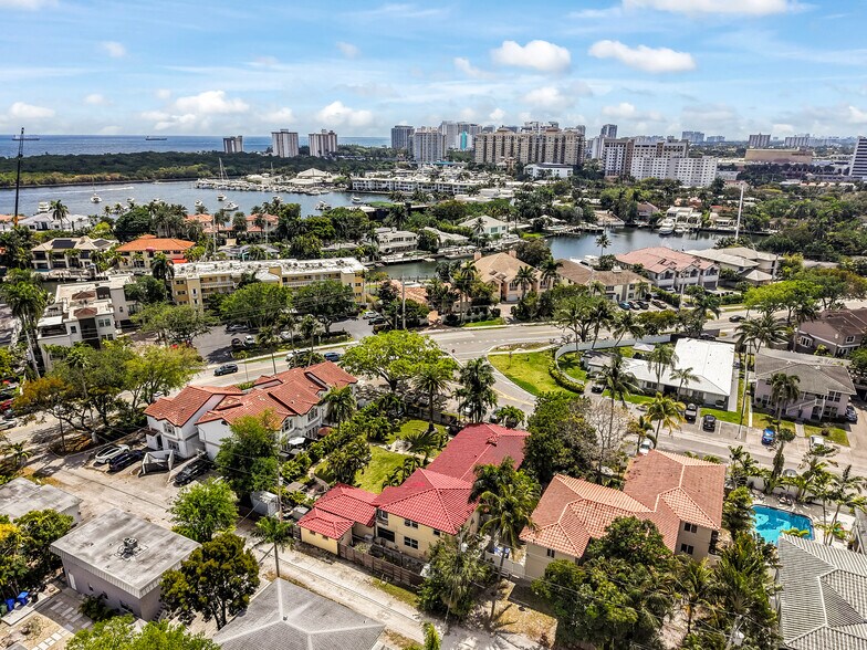 Primary Photo Of 2625 NE 13th Ct, Fort Lauderdale Apartments For Sale