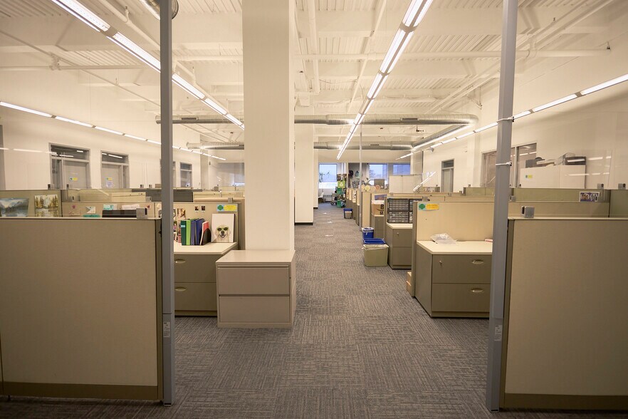 More Photos Of 4433 Genesee St, Cheektowaga Office For Lease