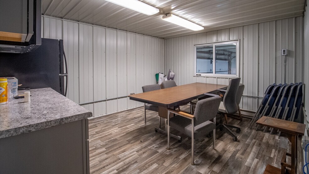 More Photos Of 203 Main St E, Elysian General Retail For Sale