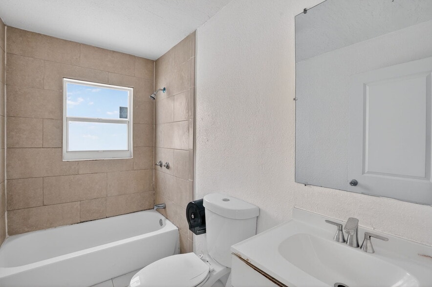 More Photos Of 767 NW 35th St, Miami Apartments For Sale