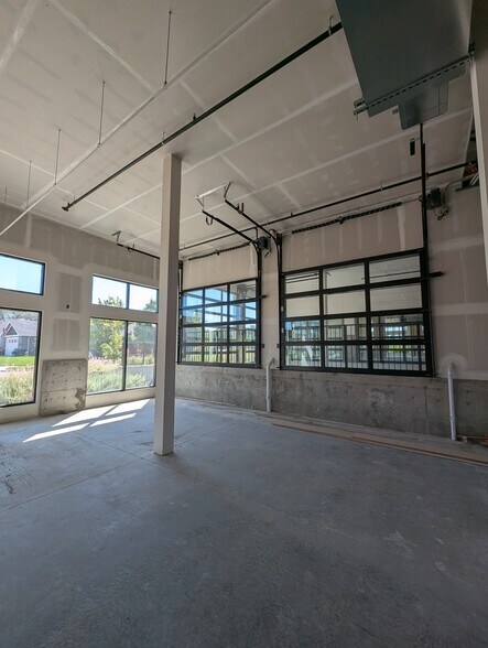 More Photos Of 3285 Cedar Links Dr, Medford Apartments For Lease