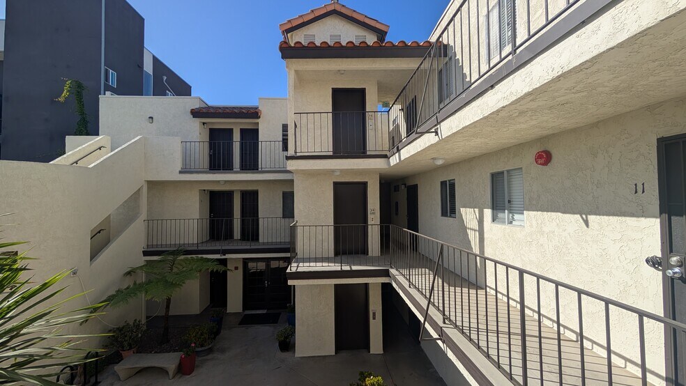 More Photos Of 4226 Utah St, San Diego Apartments For Sale