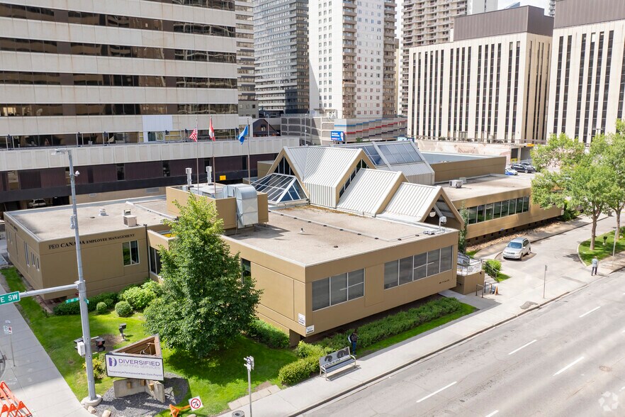 More Photos Of 805 5th Ave SW, Calgary Office For Sale