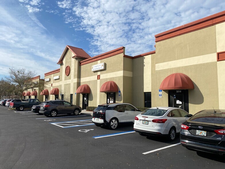 Primary Photo Of 3000-3018 17th St, Saint Cloud Medical For Sale
