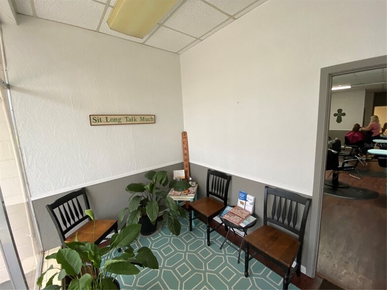 More Photos Of 207 N Scenic Hwy, Frostproof General Retail For Sale