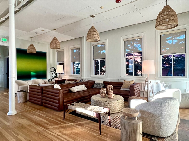 More Photos Of 102 Montgomery St, San Francisco Office Residential For Lease