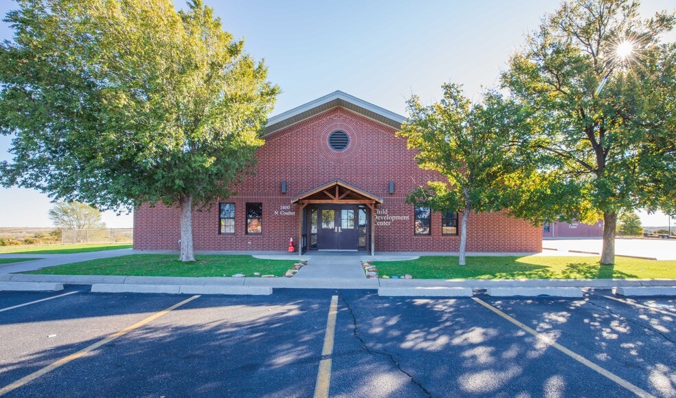 More Photos Of 2400 N Coulter St, Amarillo Religious Facility For Sale