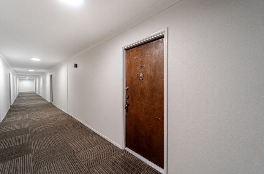 More Photos Of 215 S Madison Ave, Pasadena Apartments For Sale