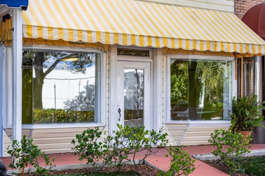 More Photos Of 4066 Broward Blvd, Fort Lauderdale Storefront Retail Office For Lease