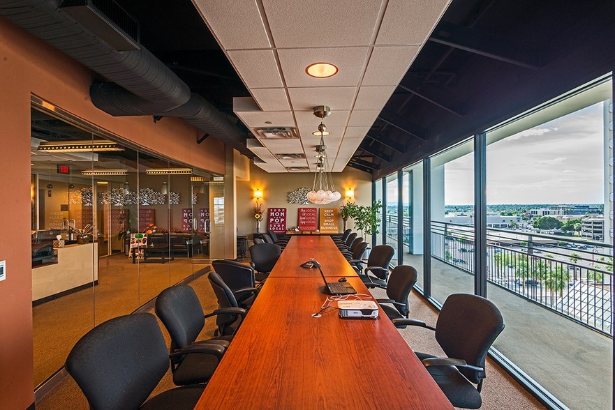 More Photos Of 3033 N Central Ave, Phoenix Office For Sale
