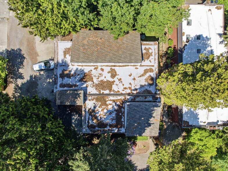 More Photos Of 3510 W Elmore St, Seattle Apartments For Sale