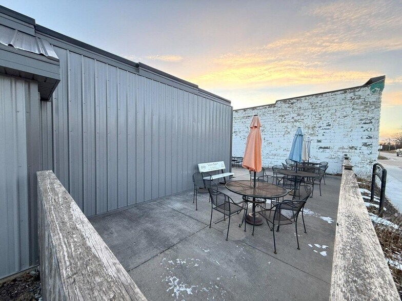 More Photos Of 402 Main St, Griswold Restaurant For Sale