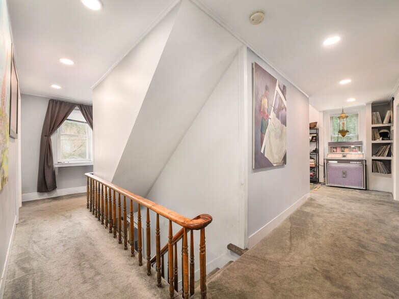 More Photos Of 553 County Road 94, Hankins Restaurant For Sale